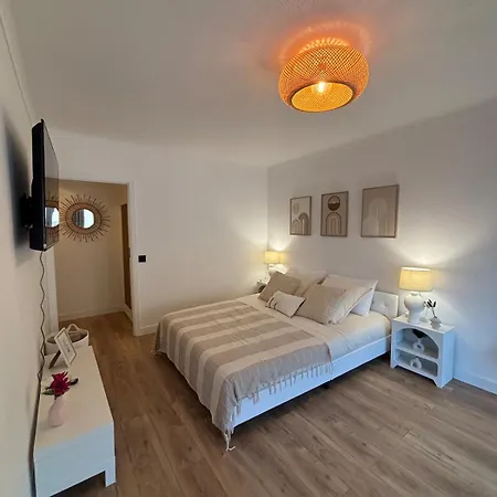 Spacieux Proche Gare Apartamento Menton