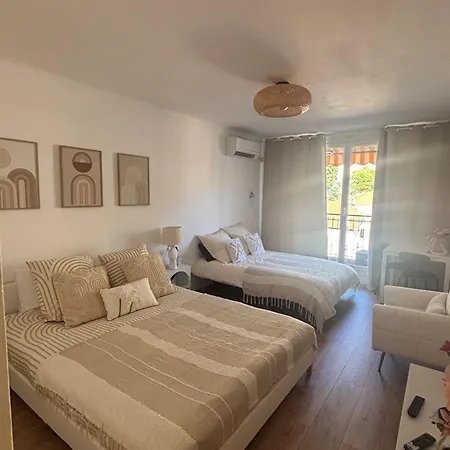 Lejlighed Spacieux Proche Gare Menton