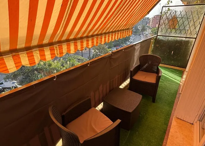 Spacieux Proche Gare Apartmán *